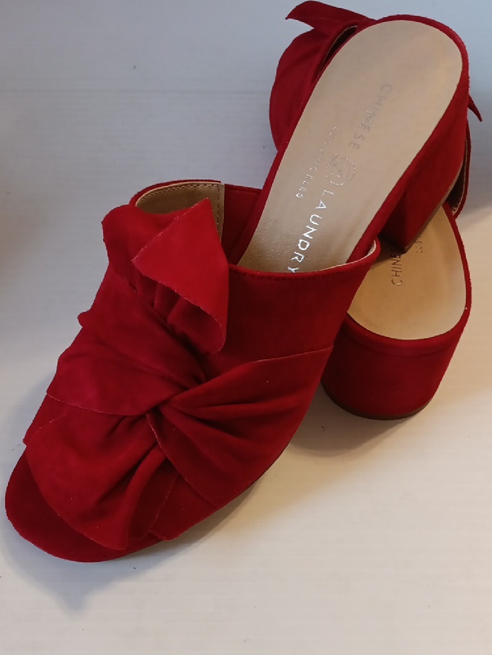 Chinese Laundry Red Knot-Front Suede Block Heel Mule